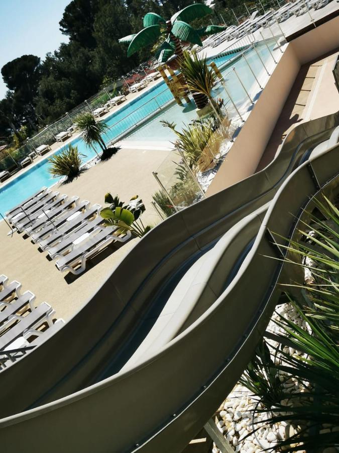 Mobil Home Neuf Camping L Ile Dor Plage St Raphael Avec Piscine Saint-Raphaël Exterior foto