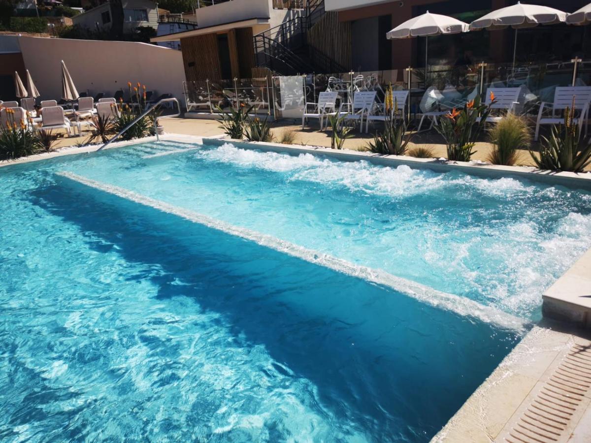 Mobil Home Neuf Camping L Ile Dor Plage St Raphael Avec Piscine Saint-Raphaël Exterior foto